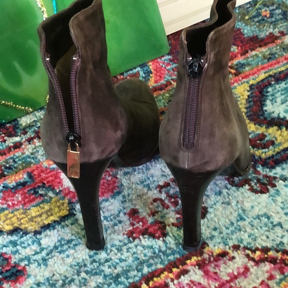 Gucci heeled ankle boots - Picture 7 of 7